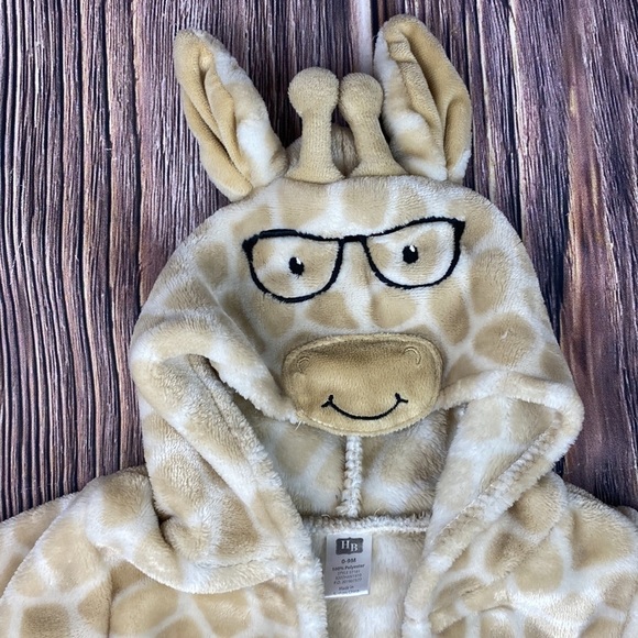 Infant Giraffe Bathrobe - Picture 2 of 9
